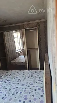 Kirayə verilir 2 otaqlı köhnə tikili 55 m²