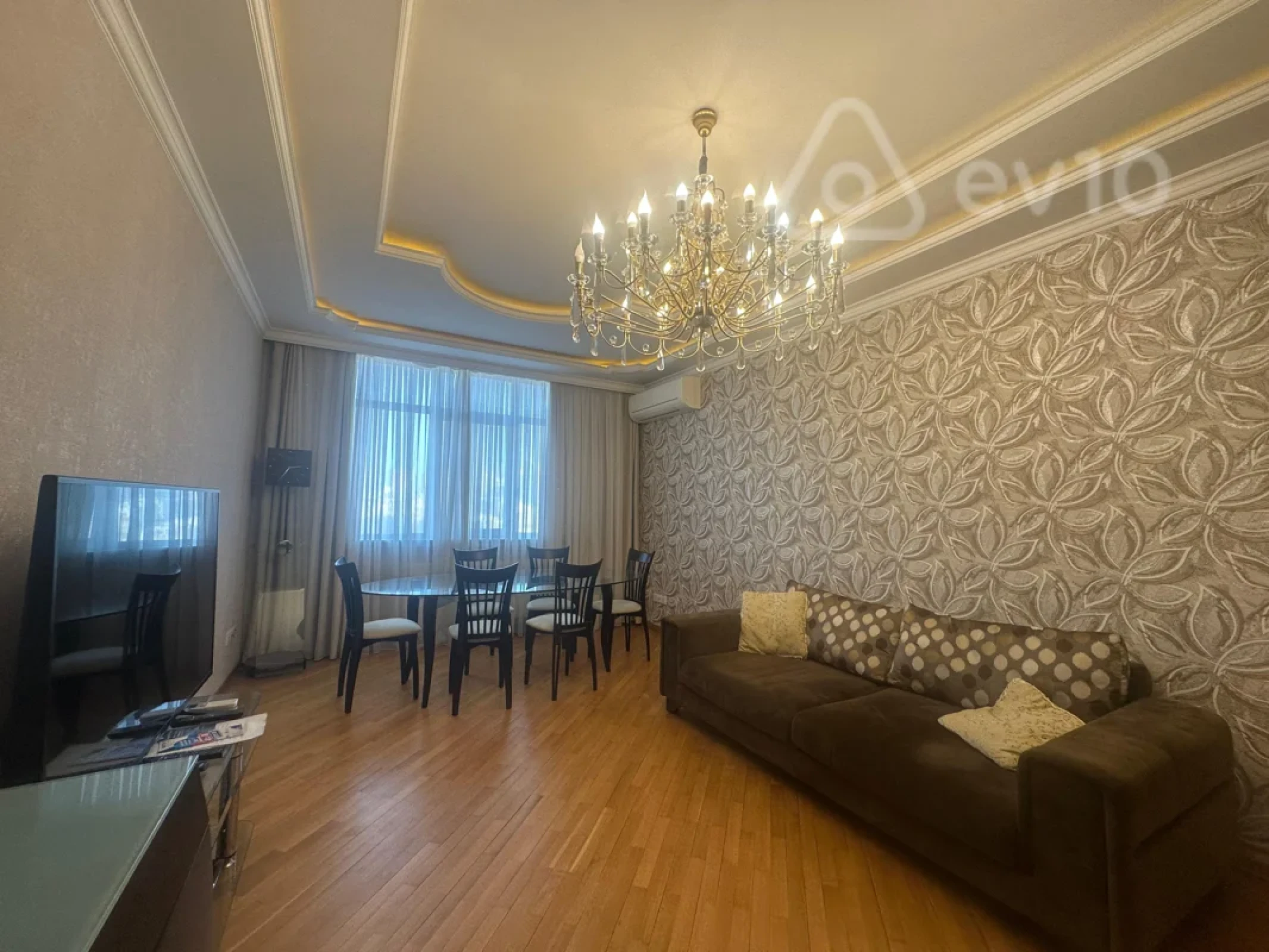 Kirayə verilir 3 otaqlı yeni tikili 130 m²