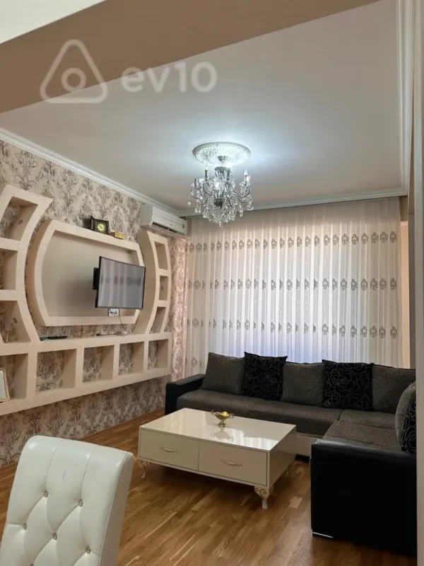 Kirayə verilir 2 otaqlı yeni tikili 106 m²