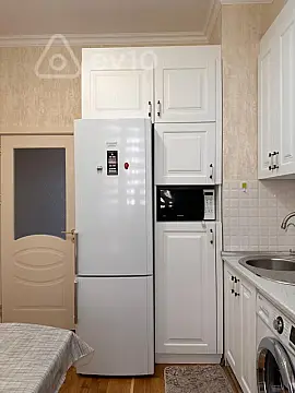 Kirayə verilir 2 otaqlı yeni tikili 106 m²