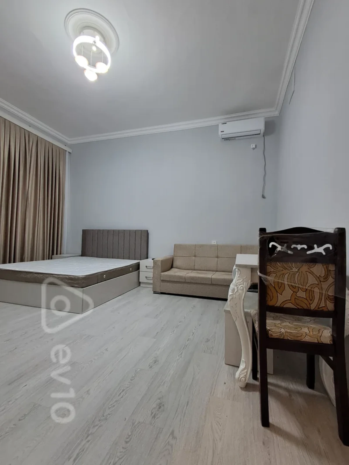 Kirayə verilir 1 otaqlı köhnə tikili 35 m²