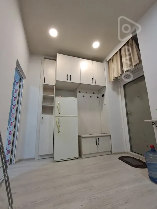 Kirayə verilir 1 otaqlı köhnə tikili 35 m²