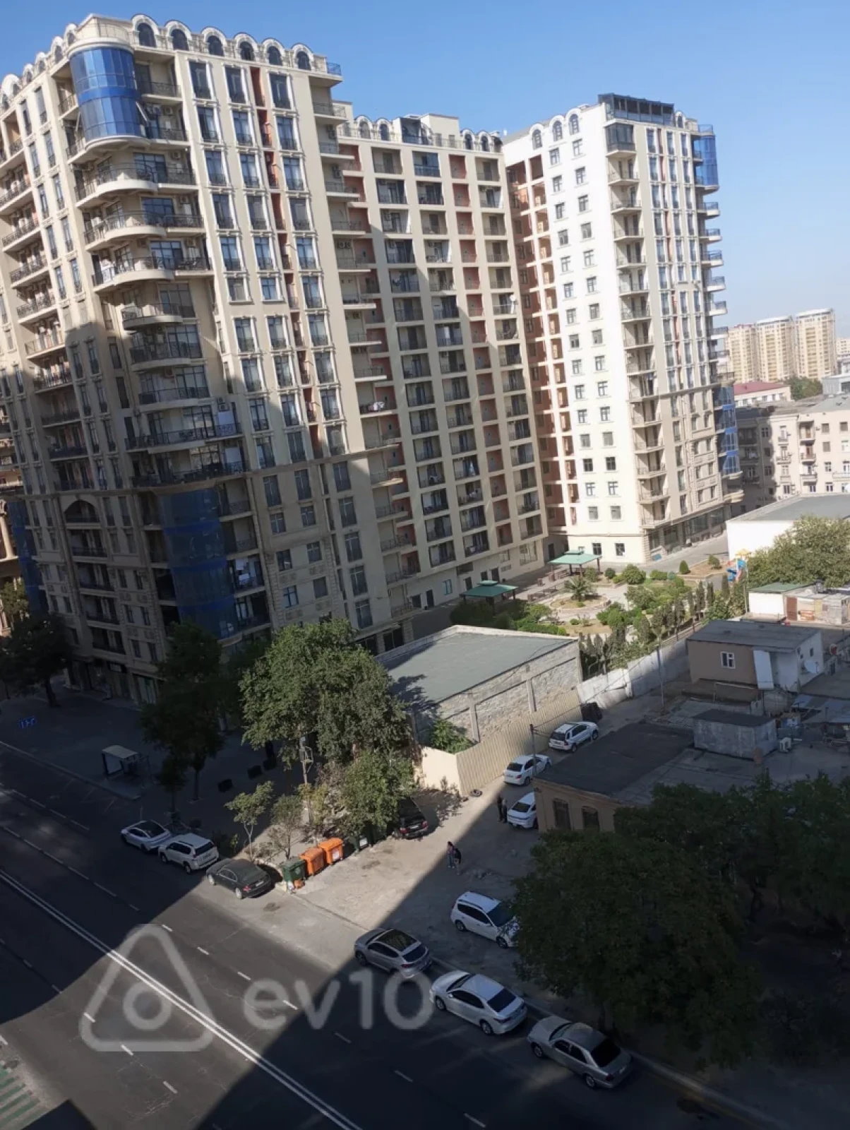 Satılır 4 otaqlı yeni tikili 217 m²