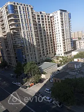 Satılır 4 otaqlı yeni tikili 217 m²