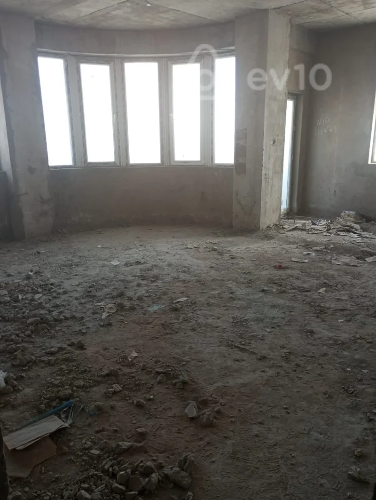 Satılır 4 otaqlı yeni tikili 217 m²