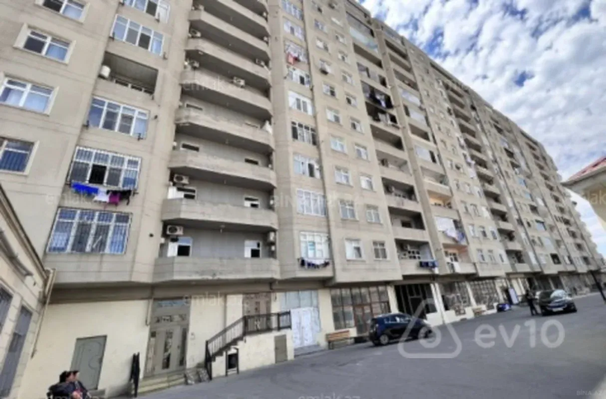 Satılır 3 otaqlı yeni tikili 90 m²