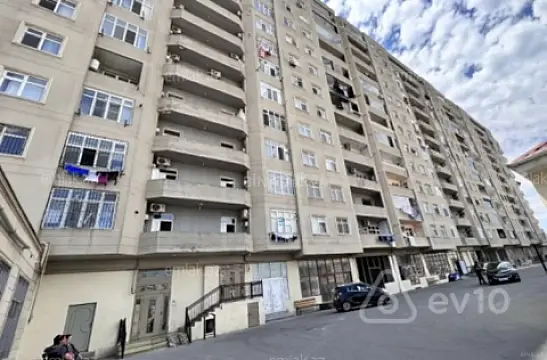 Satılır 3 otaqlı yeni tikili 90 m²