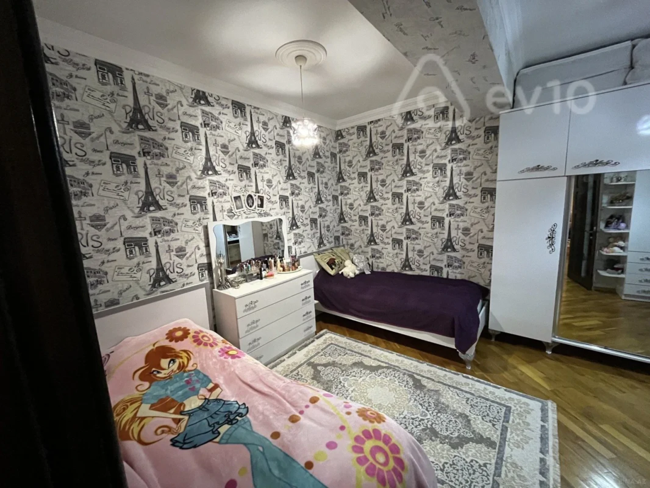 Satılır 3 otaqlı yeni tikili 90 m²