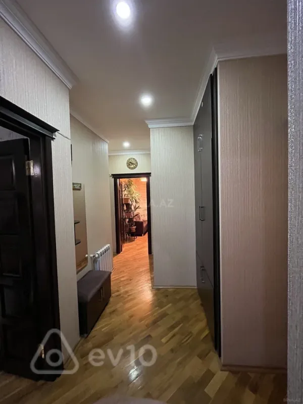 Satılır 3 otaqlı yeni tikili 90 m²