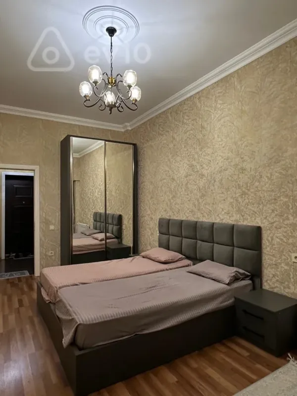 Kirayə verilir 2 otaqlı yeni tikili 98 m²
