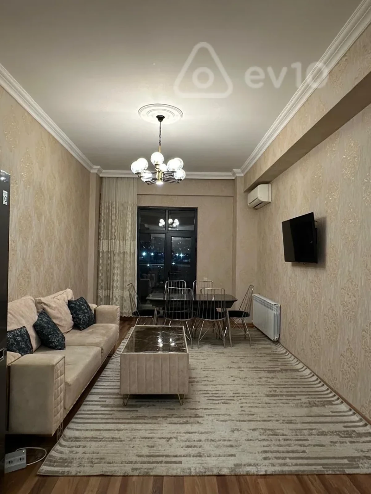 Kirayə verilir 2 otaqlı yeni tikili 98 m²