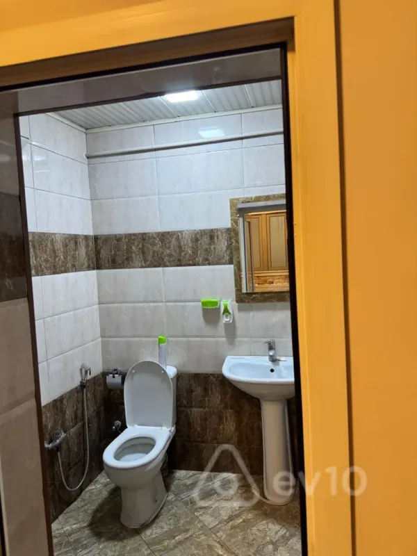 Kirayə verilir 3 otaqlı həyət evi 60 m²
