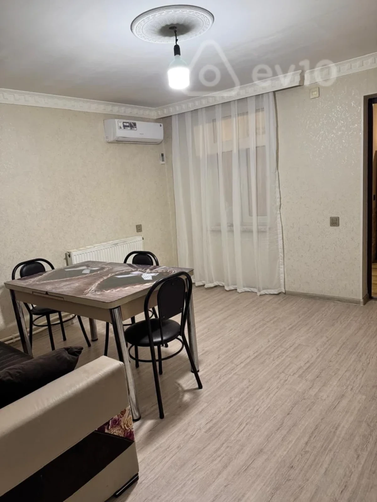 Kirayə verilir 3 otaqlı həyət evi 60 m²