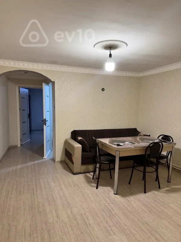 Kirayə verilir 3 otaqlı həyət evi 60 m²
