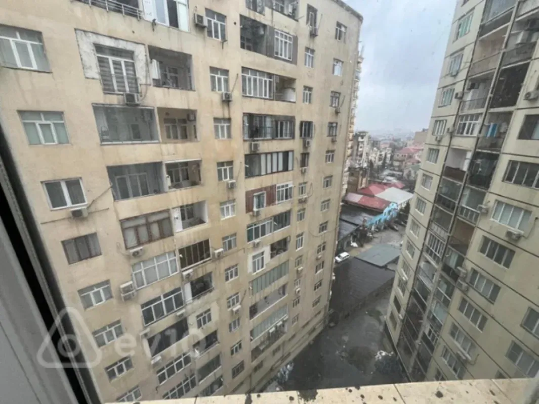 Kirayə verilir 2 otaqlı yeni tikili 85 m²