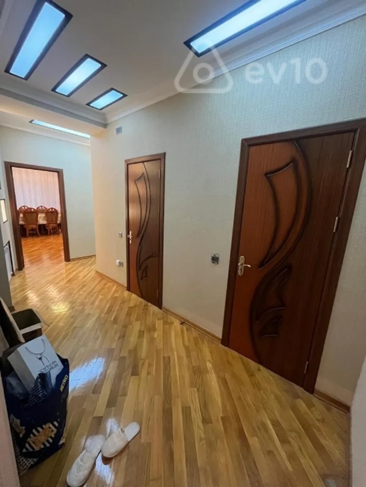Kirayə verilir 2 otaqlı yeni tikili 85 m²