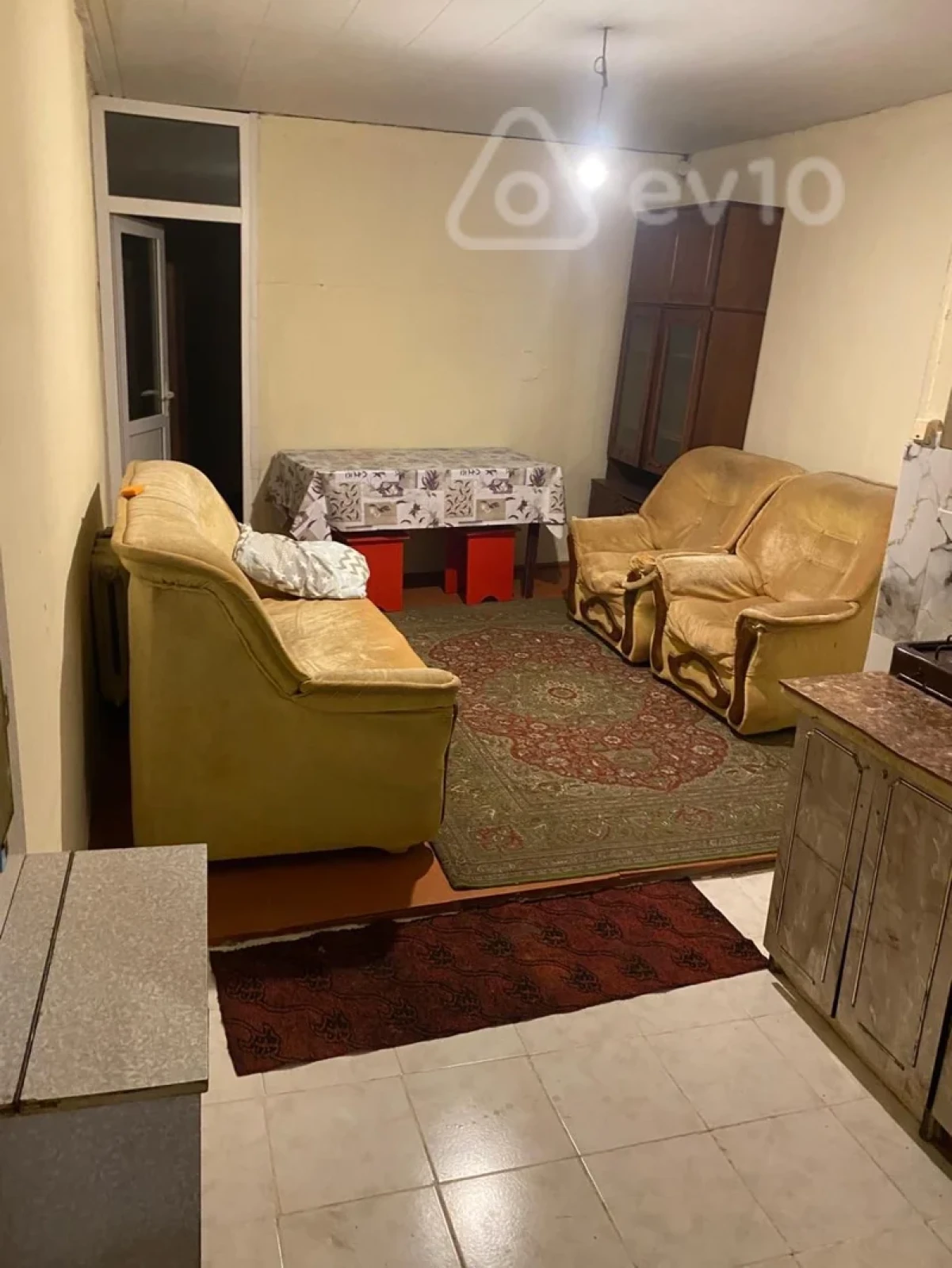 Kirayə verilir 2 otaqlı həyət evi 30 m²