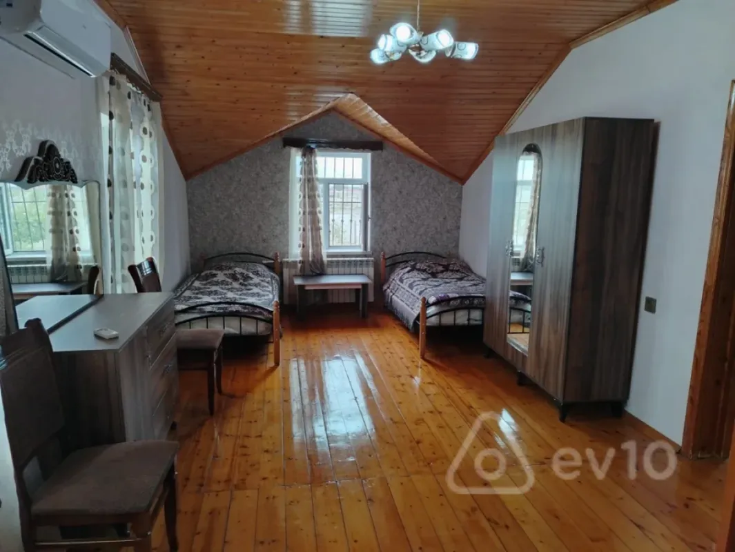 Kirayə verilir 3 otaqlı həyət evi 120 m²