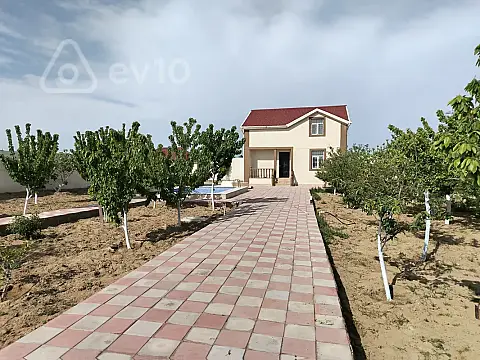 Kirayə verilir 3 otaqlı həyət evi 120 m²
