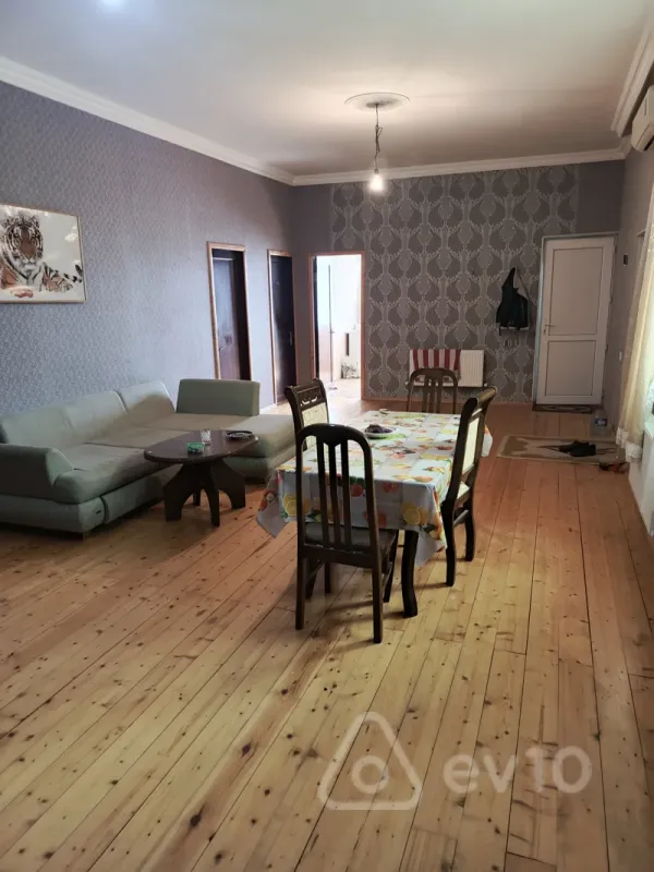 Kirayə verilir 4 otaqlı həyət evi 80 m²