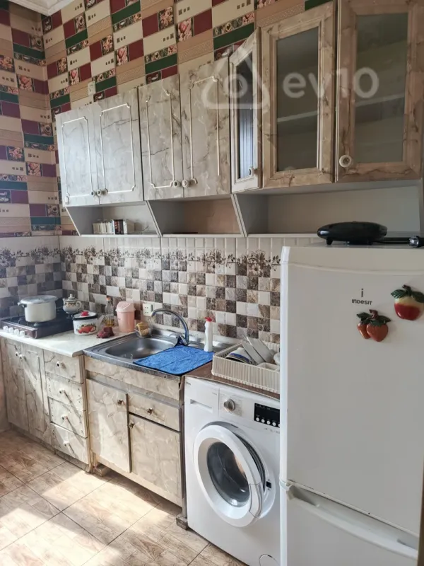 Kirayə verilir 4 otaqlı həyət evi 80 m²