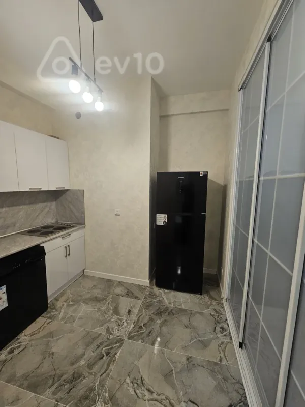 Satılır 2 otaqlı yeni tikili 68 m²