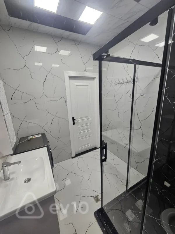 Satılır 2 otaqlı yeni tikili 68 m²