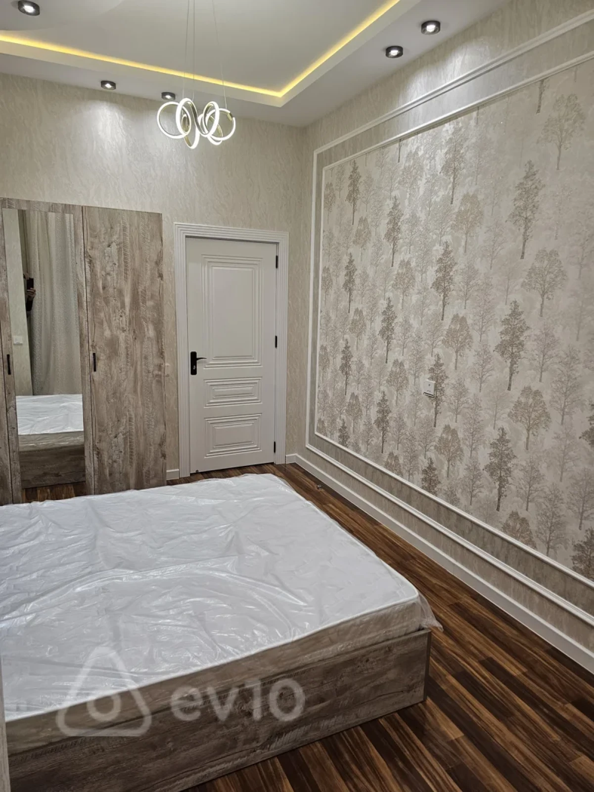 Satılır 2 otaqlı yeni tikili 68 m²