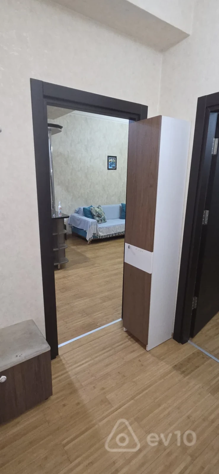 Kirayə verilir 2 otaqlı yeni tikili 70 m²