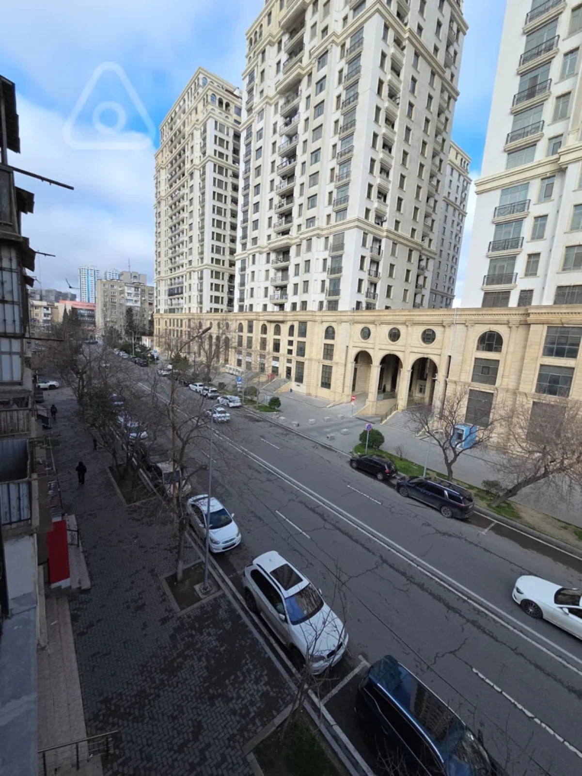 Satılır 3 otaqlı köhnə tikili 65 m²