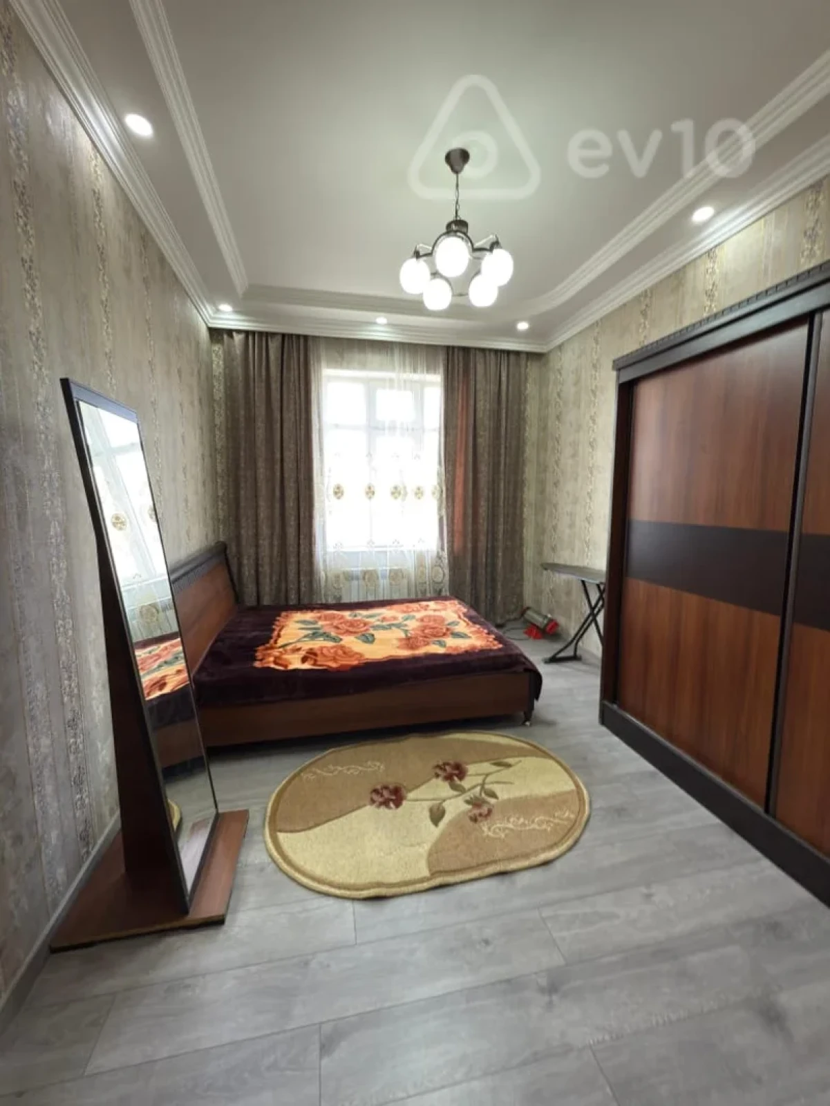 Kirayə verilir 3 otaqlı köhnə tikili 70 m²