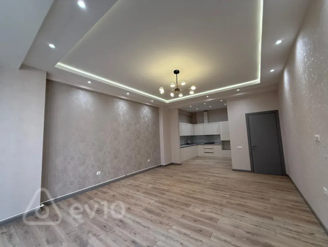 Satılır 2 otaqlı yeni tikili 92 m²