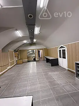 Satılır mənzil 150 m²