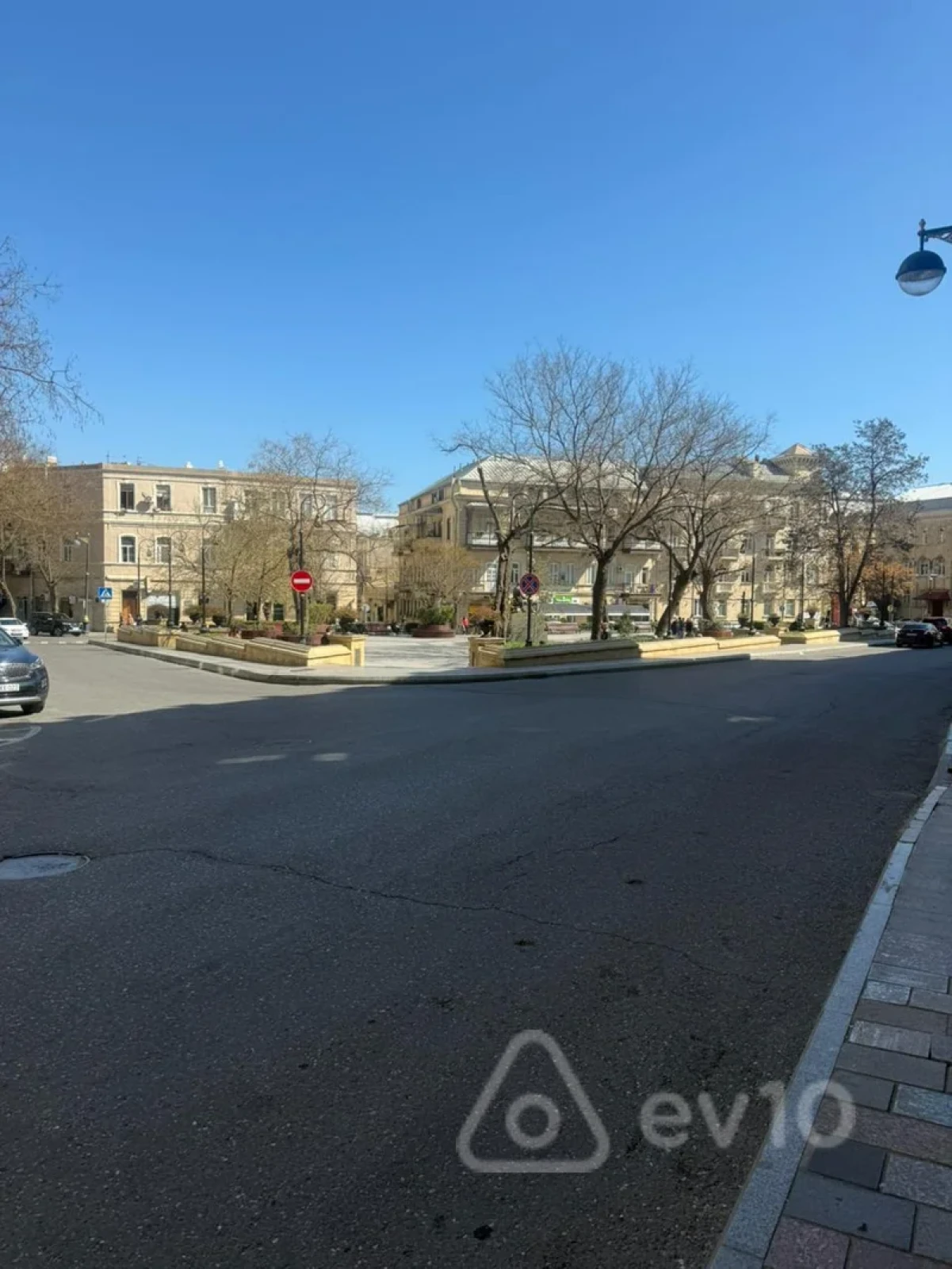 Satılır mənzil 150 m²