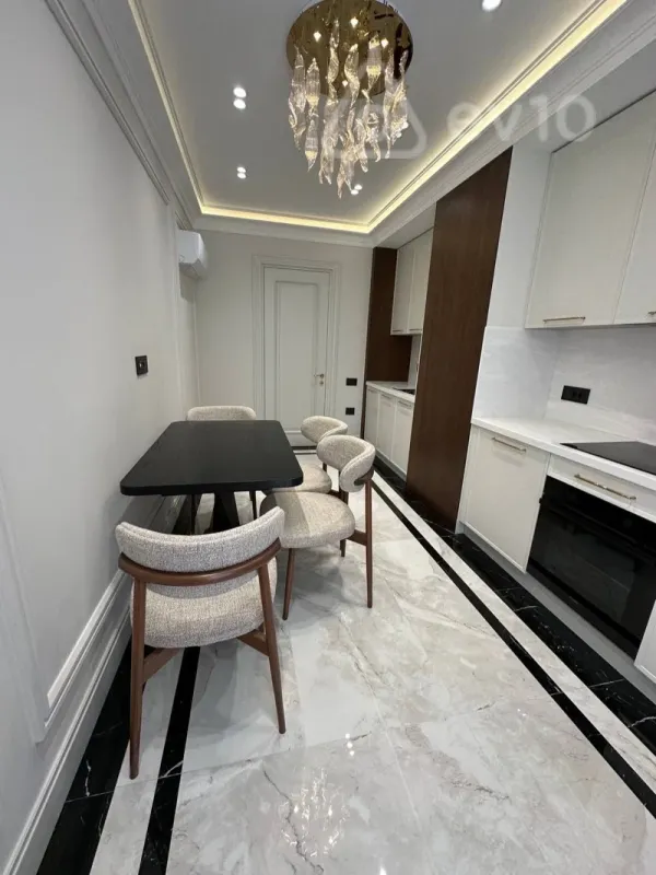 Satılır 3 otaqlı yeni tikili 124 m²