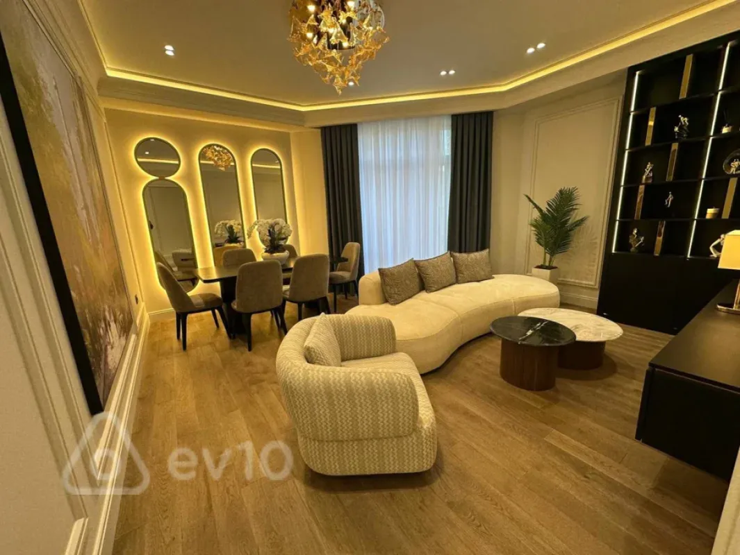 Satılır 3 otaqlı yeni tikili 124 m²