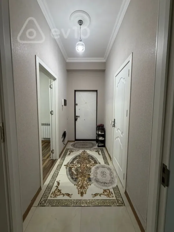 Kirayə verilir 2 otaqlı yeni tikili 50 m²