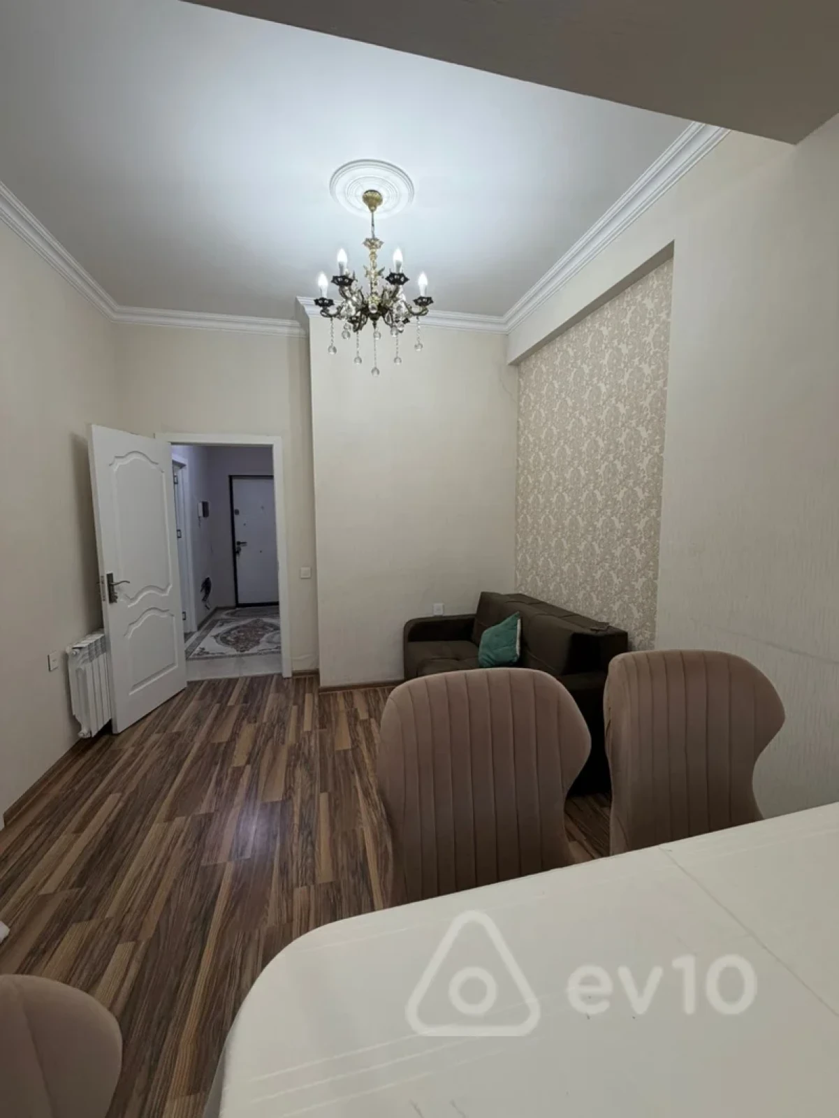Kirayə verilir 2 otaqlı yeni tikili 50 m²