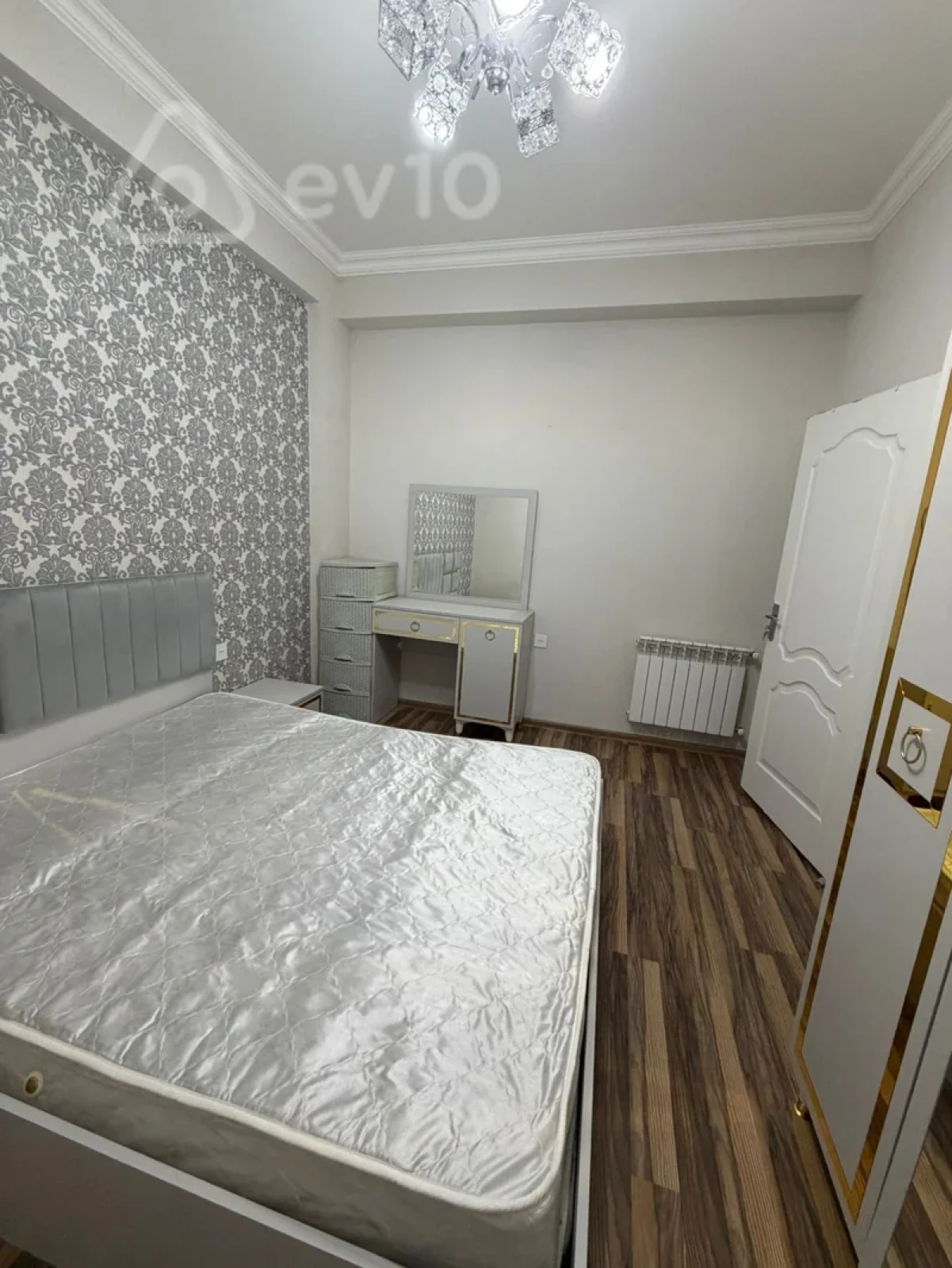 Kirayə verilir 2 otaqlı yeni tikili 50 m²