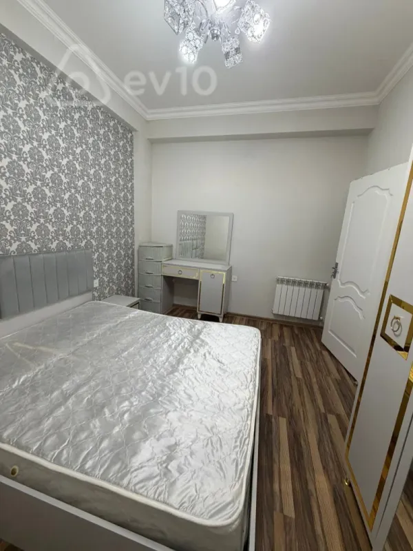 Kirayə verilir 2 otaqlı yeni tikili 50 m²