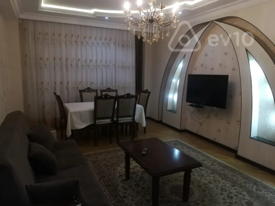 Kirayə verilir 3 otaqlı yeni tikili 110 m²