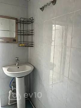 Satılır 2 otaqlı həyət evi 43 m²