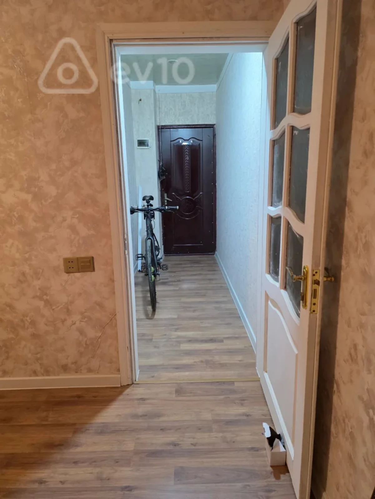Kirayə verilir 2 otaqlı köhnə tikili 48 m²