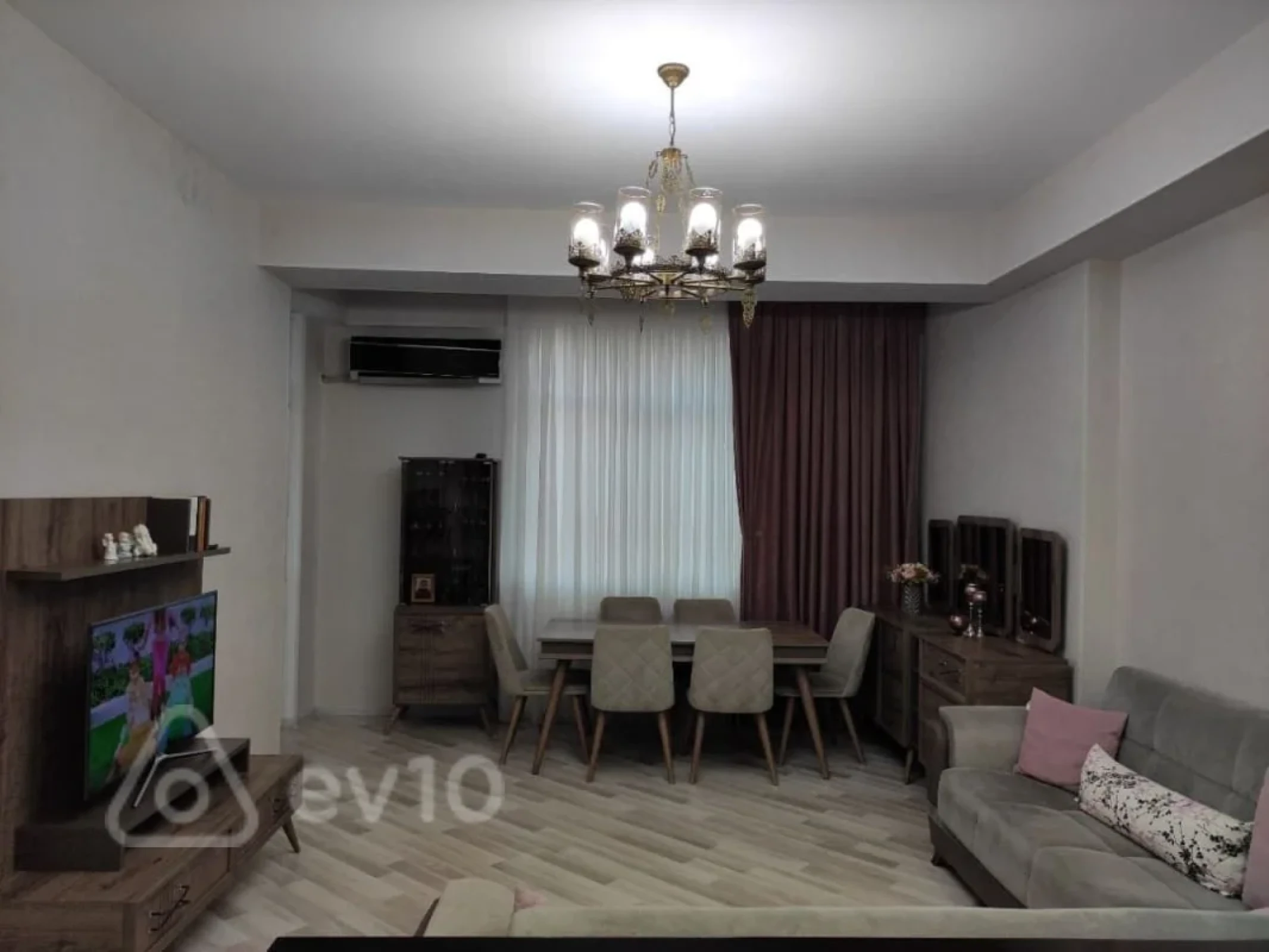 Kirayə verilir 2 otaqlı yeni tikili 71 m²