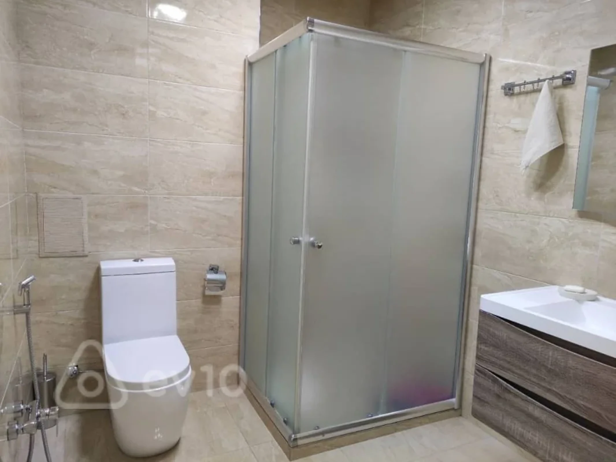 Kirayə verilir 2 otaqlı yeni tikili 71 m²