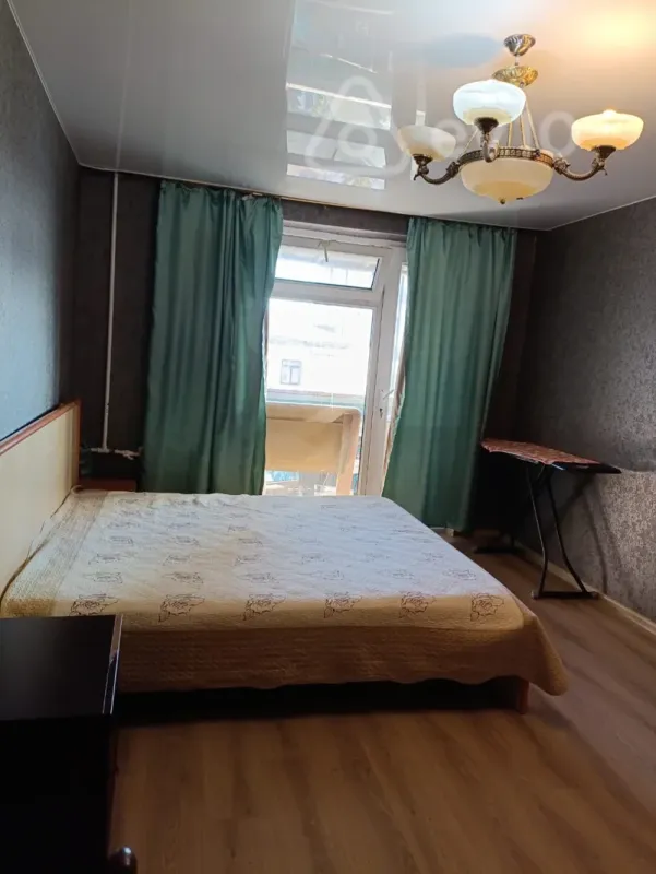 Kirayə verilir 3 otaqlı köhnə tikili 70 m²