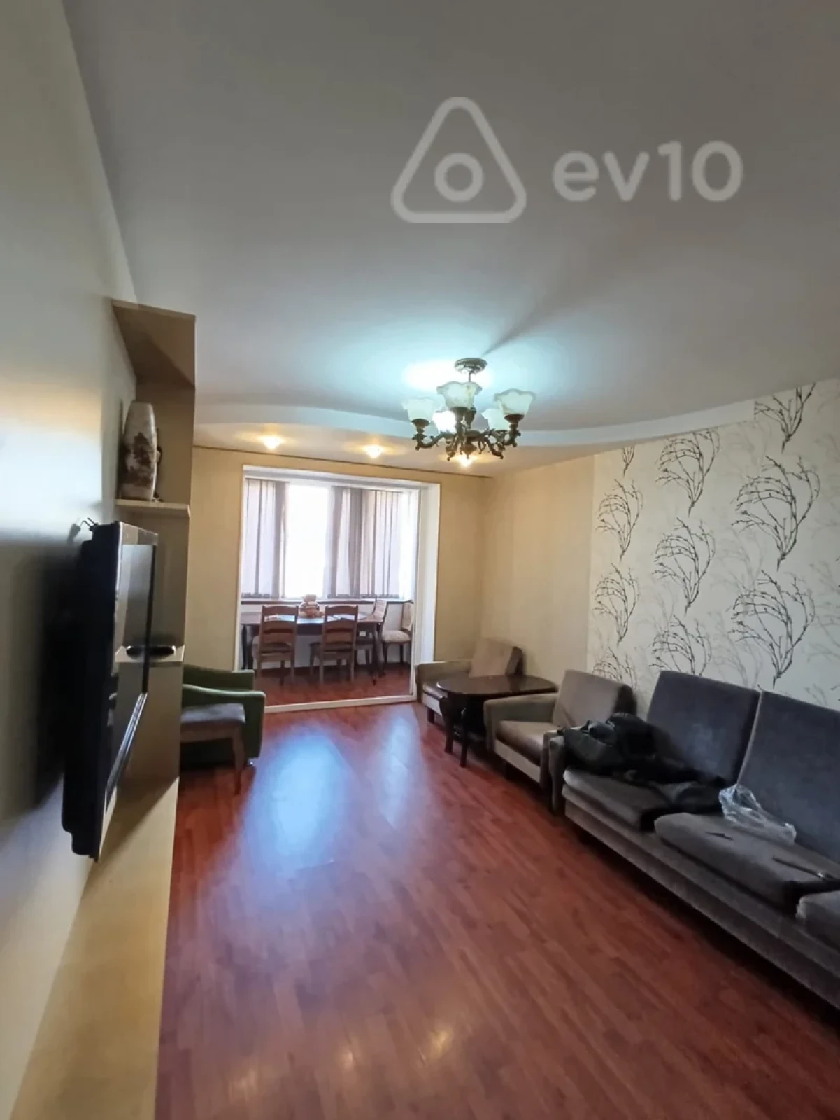Kirayə verilir 3 otaqlı köhnə tikili 70 m²