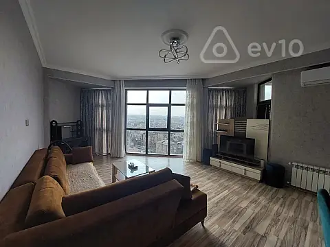 Kirayə verilir 2 otaqlı yeni tikili 86 m²