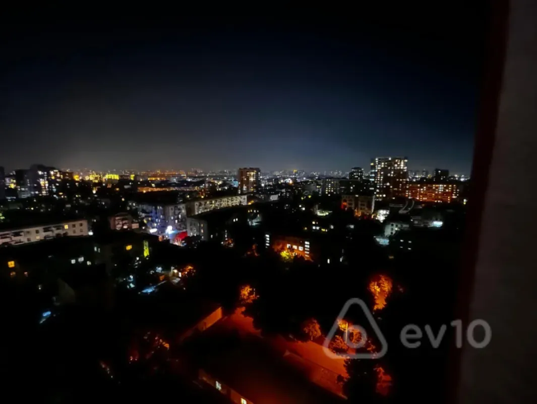 Kirayə verilir 2 otaqlı yeni tikili 86 m²