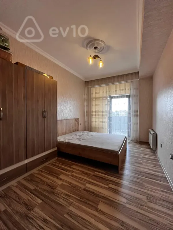 Kirayə verilir 2 otaqlı yeni tikili 86 m²